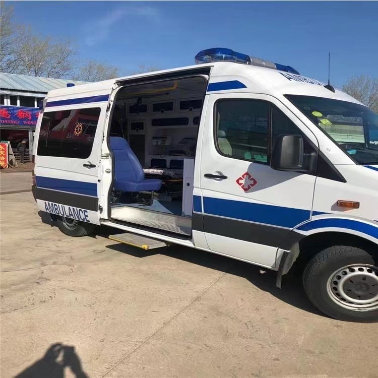 石台私人长途救护车出租转院回家